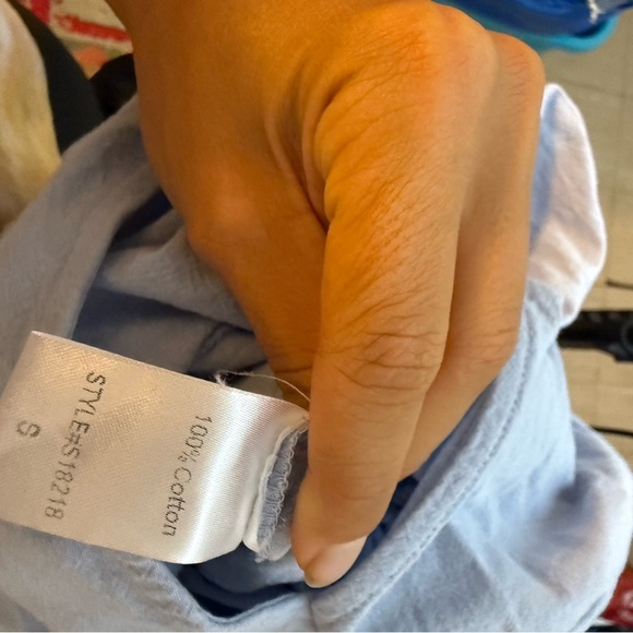 Vestique Baby Blue Crinkle Cotton Cuffed V-Neck Romper - Picture 4 of 5